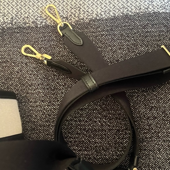 NWT Kate Spade Kip Canvas Tote - Picture 7 of 7